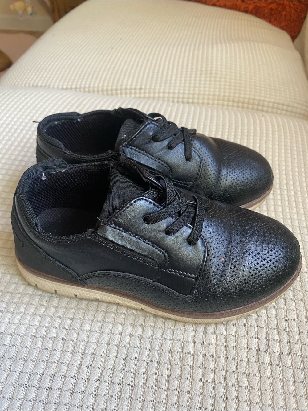 Black Perforated Lace-Up Casual Shoes